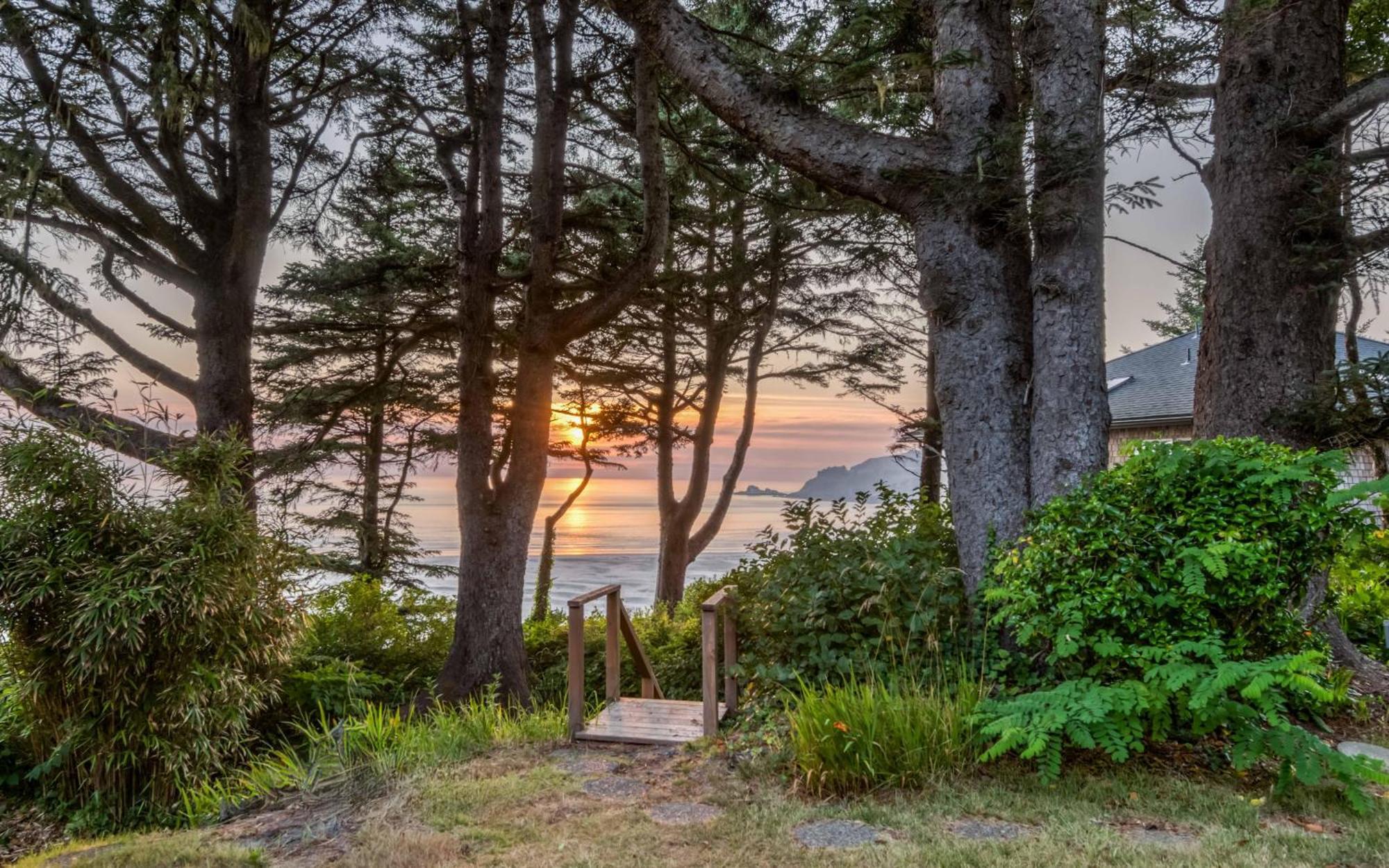 Agate Beach Oceanfront Lodge ニューポート エクステリア 写真
